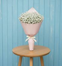 Букет цветов из:  Гипсофила в Зуевке Курской области