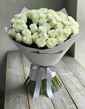 Букет 35 Белых роз в Зуевке Курской области