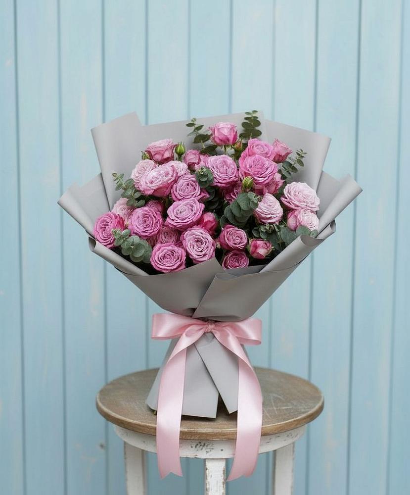 Букет цветов из: Розы в Зуевке Курской области