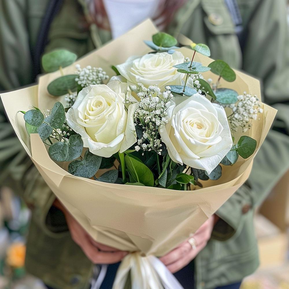 Букет цветов из: Розы в Зуевке Курской области