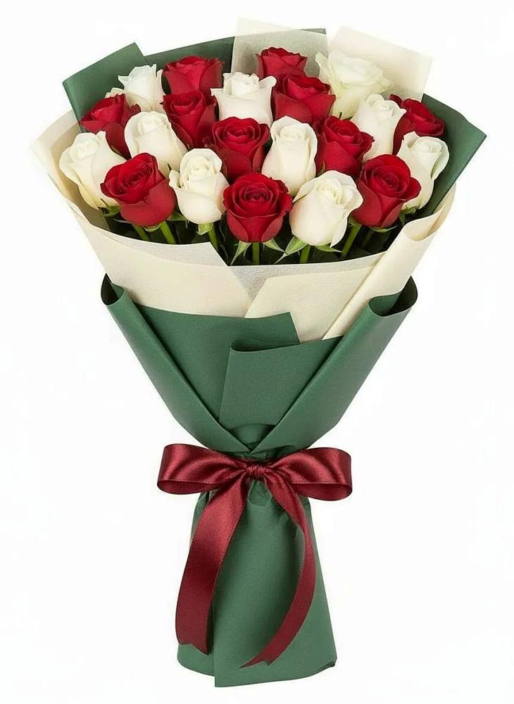 Букет Микс из красных и белых роз в Зуевке Курской области