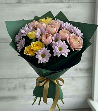 Букет цветов из:  Хризантемы и Розы в Зуевке Курской области
