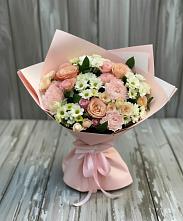 Букет цветов из:  Гвоздики, Розы и Хризантемы в Зуевке Курской области