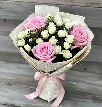 Букет цветов из:  Розы в Зуевке Курской области
