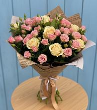 Букет цветов из:  Розы в Зуевке Курской области