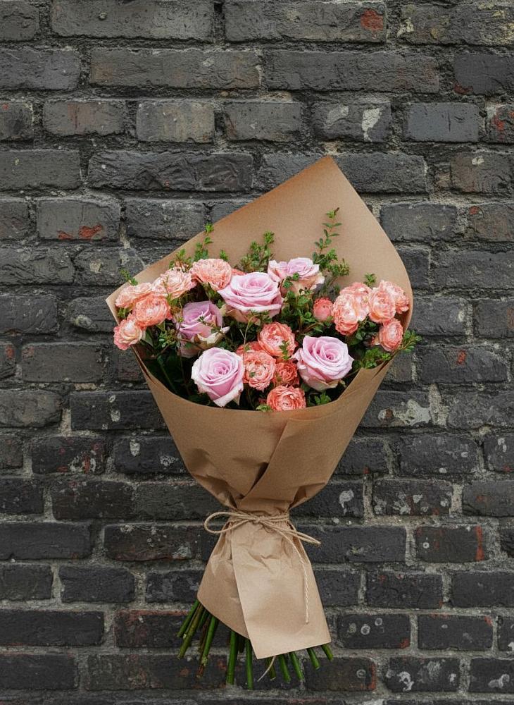 Букет цветов из: Розы в Зуевке Курской области