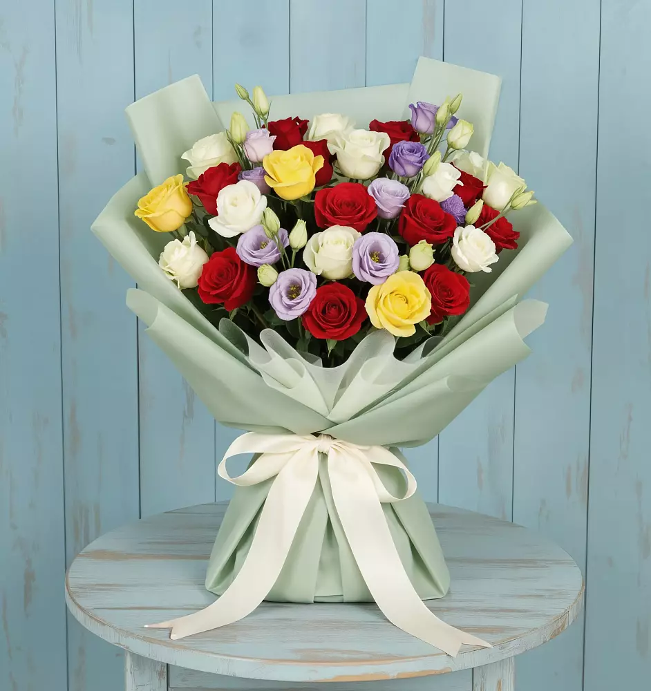 Букет цветов из: Розы в Зуевке Курской области