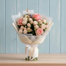 Букет цветов из:  Розы в Зуевке Курской области