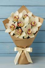 Букет цветов из:  Орхидеи и Розы в Зуевке Курской области