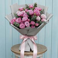 Букет цветов из:  Розы в Зуевке Курской области